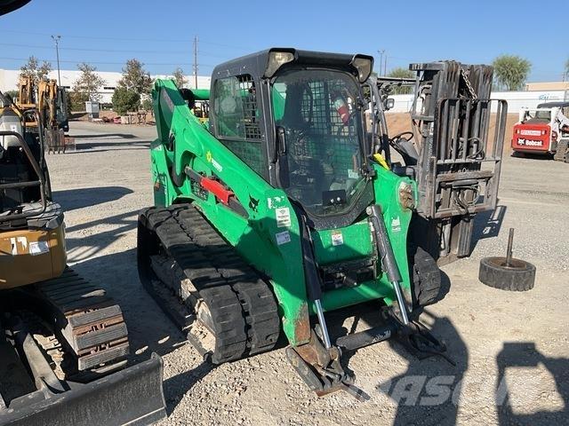 Bobcat T740 Krautuvai su šoniniu pasukimu