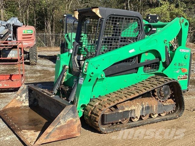 Bobcat T740 Krautuvai su šoniniu pasukimu