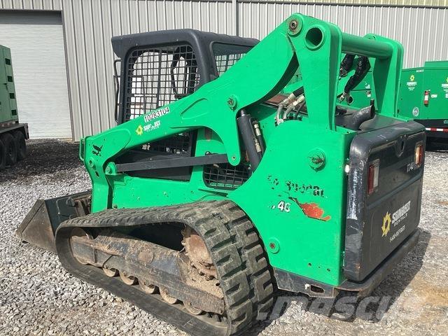 Bobcat T740 Krautuvai su šoniniu pasukimu