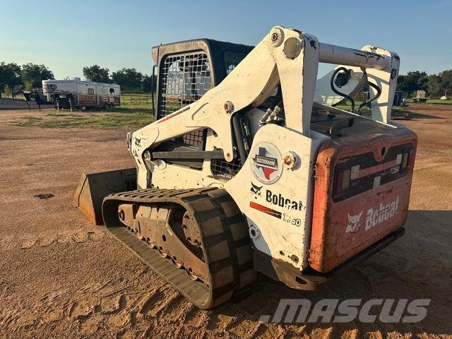 Bobcat T750 Krautuvai su šoniniu pasukimu