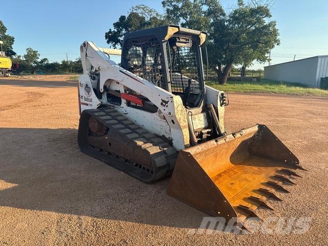 Bobcat T750 Krautuvai su šoniniu pasukimu