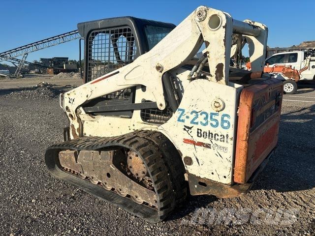 Bobcat T750 Krautuvai su šoniniu pasukimu