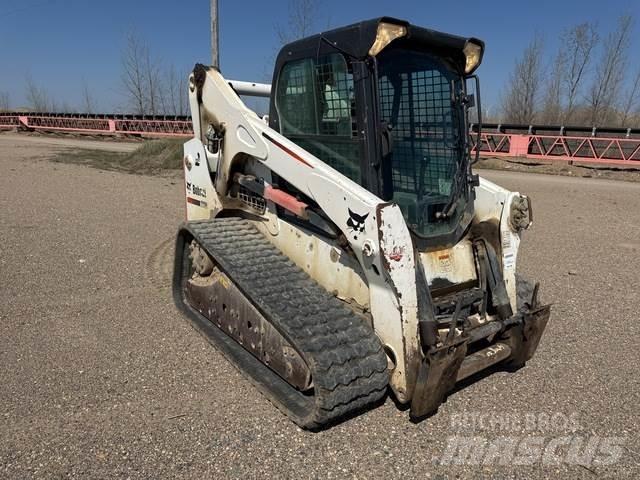 Bobcat T770 Krautuvai su šoniniu pasukimu