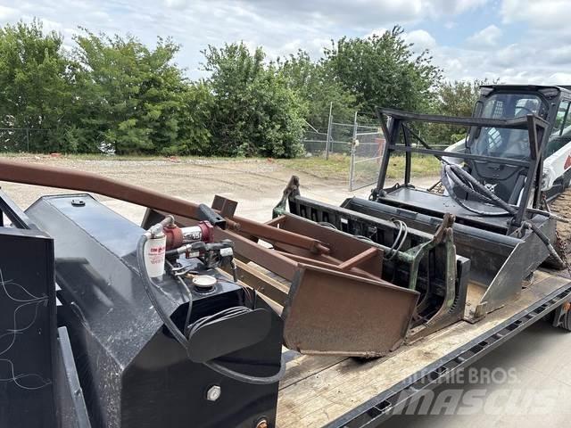 Bobcat T86 Krautuvai su šoniniu pasukimu