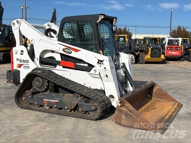 Bobcat T870 Krautuvai su šoniniu pasukimu