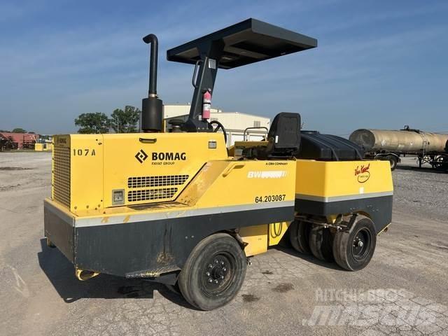 Bomag BW11RH Pneumo volai