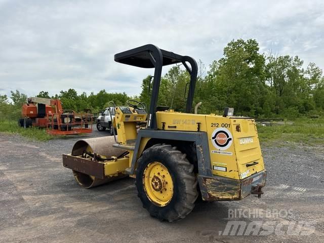Bomag BW142D Vieno būgno volai