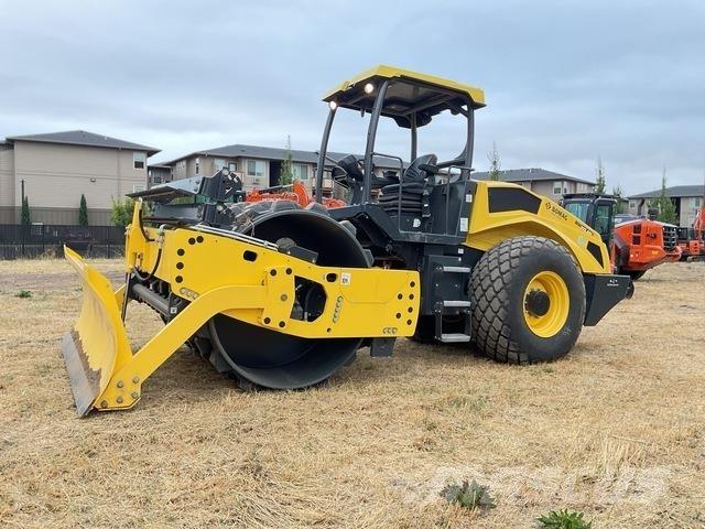 Bomag BW213DH Vieno būgno volai