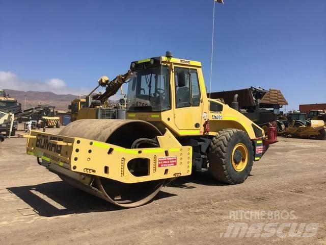 Bomag BW219DH-4 Vieno būgno volai