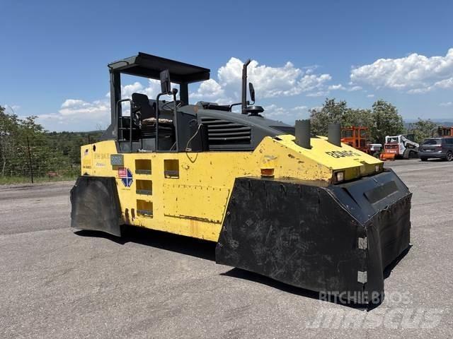 Bomag BW24R Pneumo volai