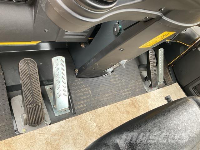 Bomag BW24RH Kombinuoti volai