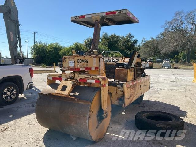 Bomag BW9AS Porinių būgnų volai