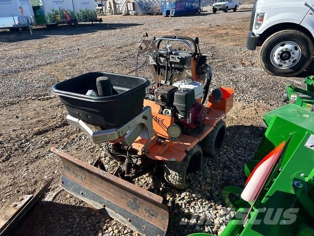 Boss Snowrator Statyba - Kita