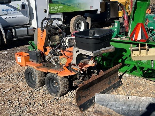 Boss Snowrator Statyba - Kita