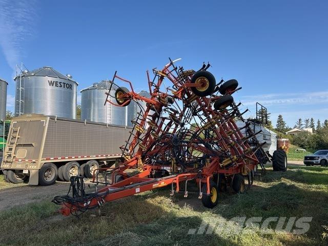 Bourgault 8810 Sėjimo technika