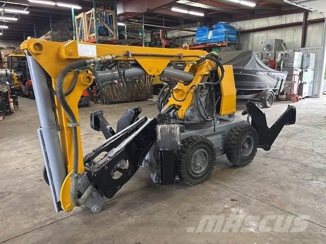 Brokk BM250E Statyba - Kita