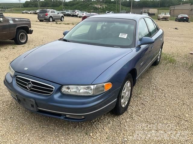 Buick Regal LS Lengvieji automobiliai