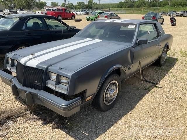 Buick Riviera Lengvieji automobiliai