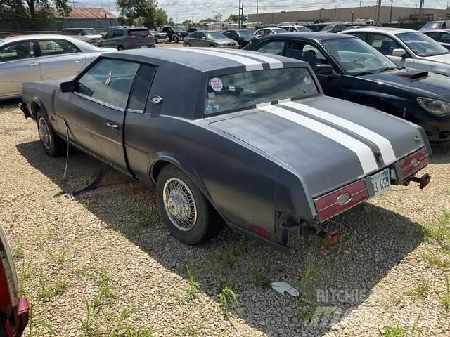 Buick Riviera Lengvieji automobiliai