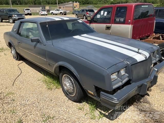 Buick Riviera Lengvieji automobiliai