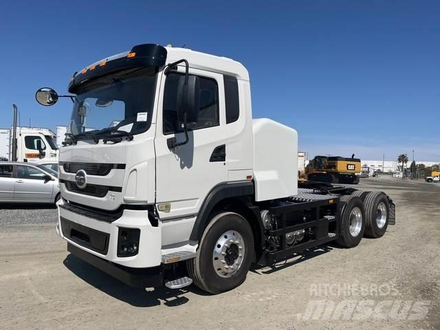 BYD -Q3M Kabinos ir salonai