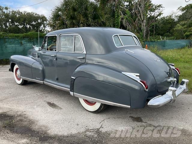 Cadillac  Lengvieji automobiliai