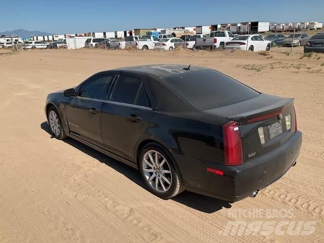 Cadillac STS-V Lengvieji automobiliai