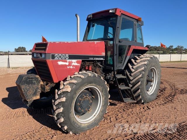 CASE 2096 Traktoriai