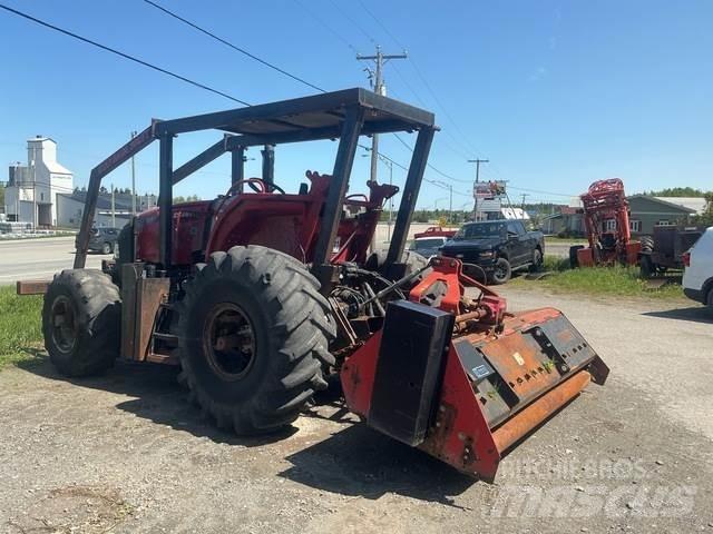 Case IH 120A Traktoriai