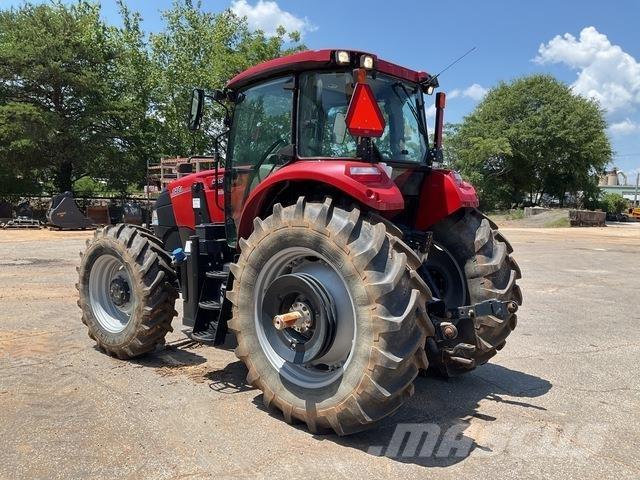 Case IH 140A Traktoriai