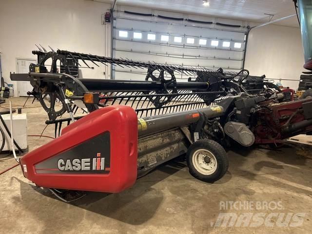 Case IH 2162 Derliaus nuėmimo kombainų galvos