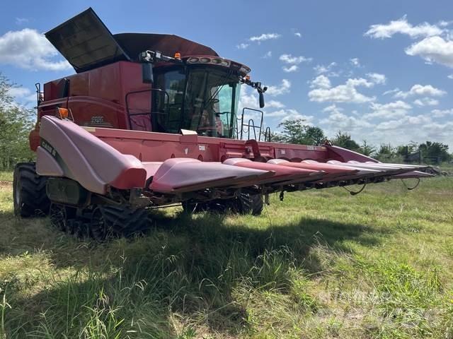 Case IH 2208 Derliaus nuėmimo kombainų galvos