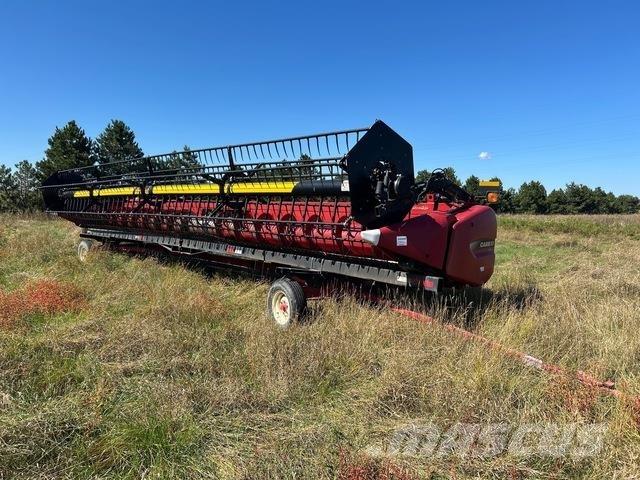 Case IH 3020 Derliaus nuėmimo kombainų galvos