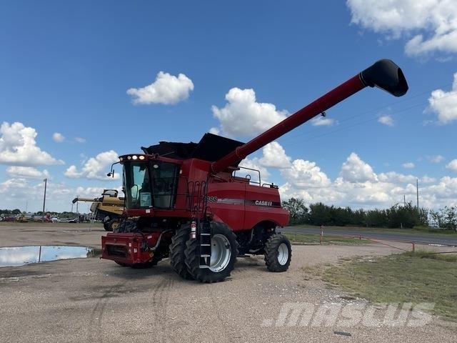 Case IH 7088 Derliaus nuėmimo kombainai