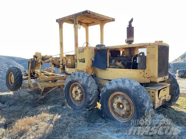 CAT 120 Greideriai