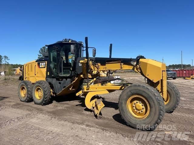 CAT 12M3 Greideriai