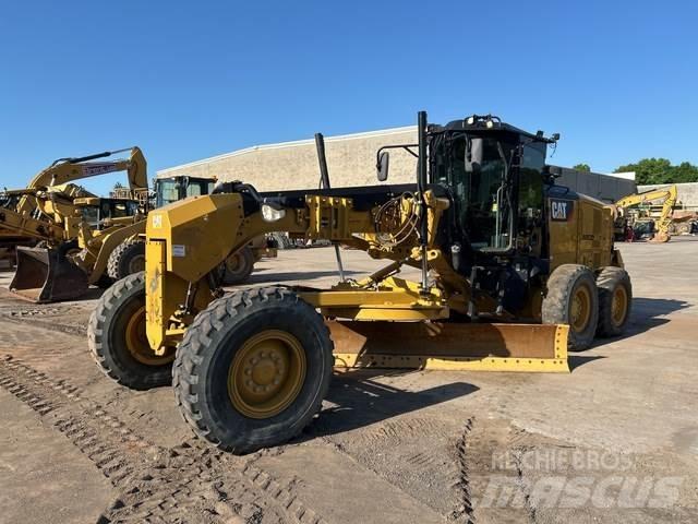 CAT 12M3 Greideriai