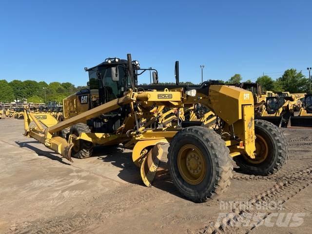 CAT 12M3 Greideriai