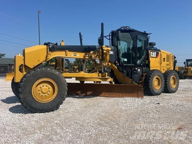 CAT 12M3 Greideriai