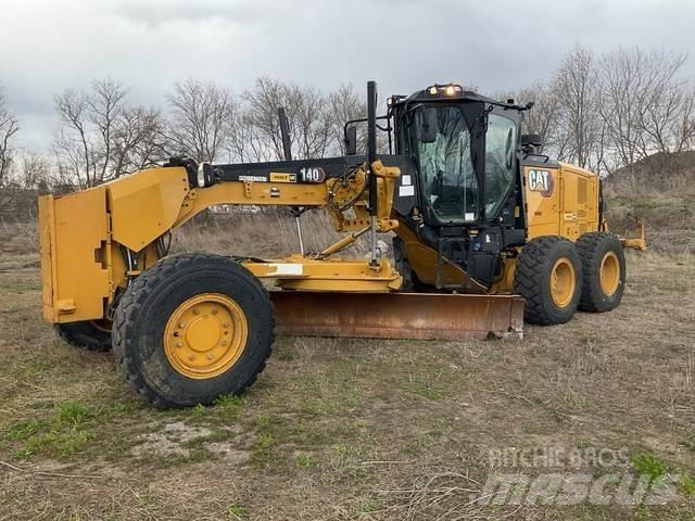 CAT 140AWD Greideriai