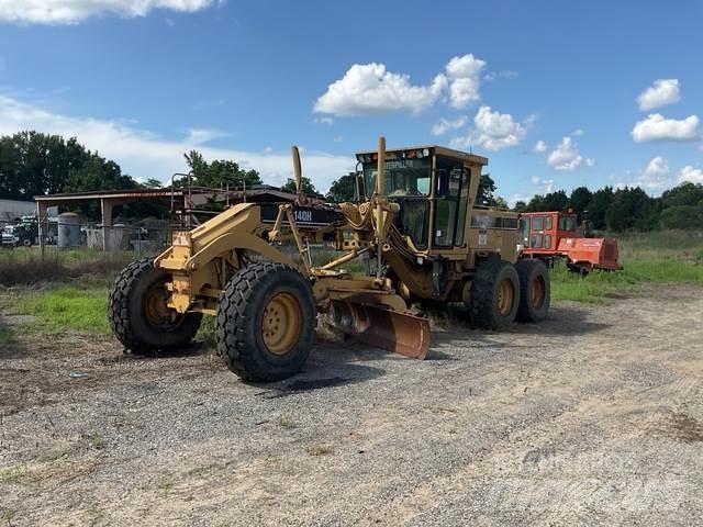 CAT 140H Greideriai