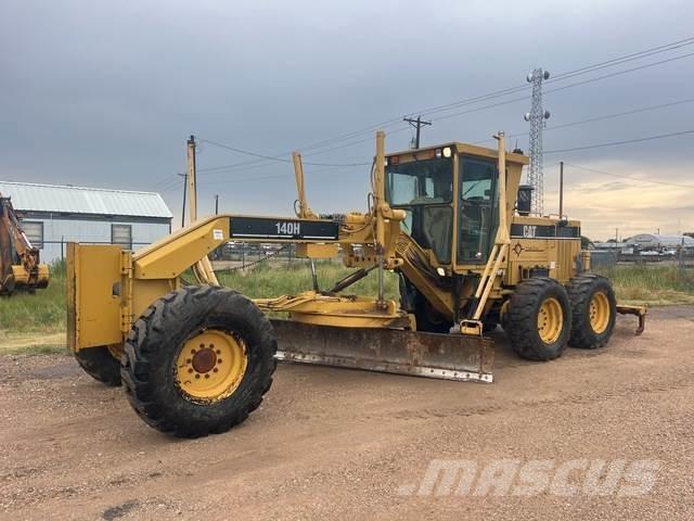 CAT 140H Greideriai