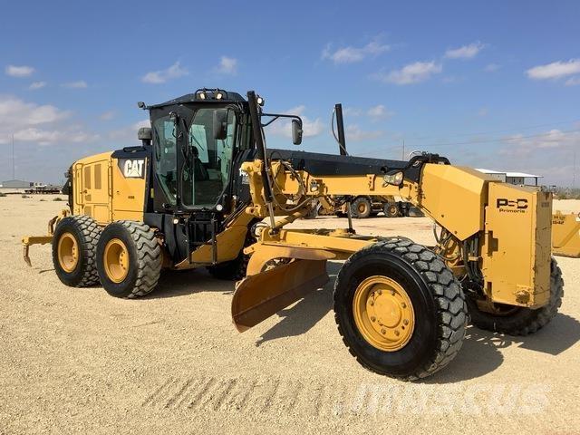 CAT 140M3 Greideriai