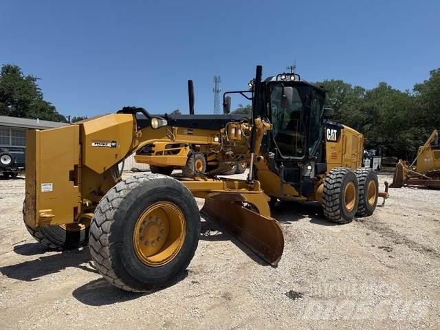CAT 140M3 Greideriai