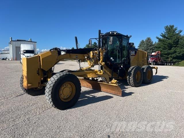 CAT 140M3 AWD Greideriai