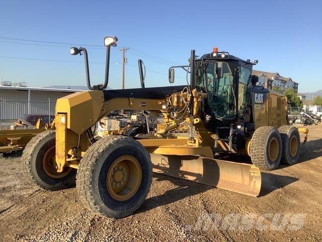 CAT 160M3 Greideriai