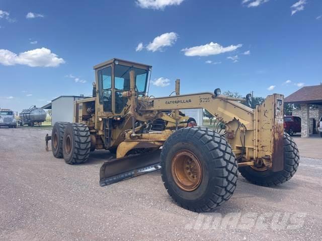 CAT 16G Greideriai