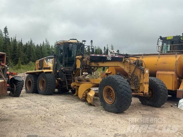 CAT 16M Greideriai