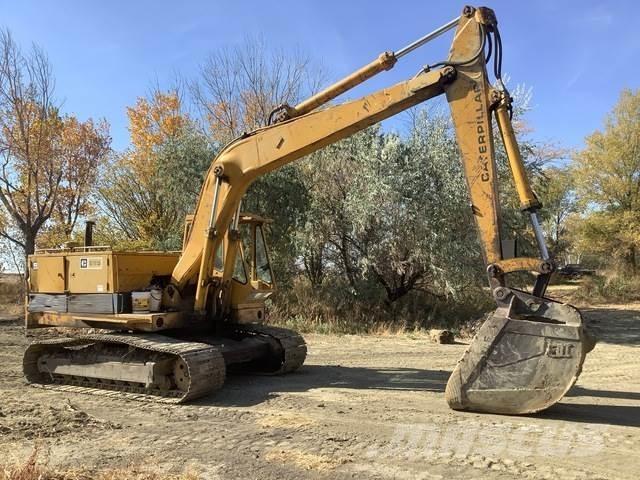 CAT 225 Vikšriniai ekskavatoriai