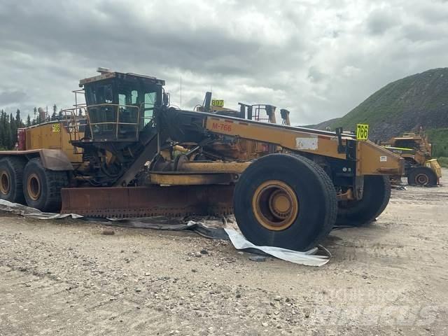 CAT 24M Greideriai
